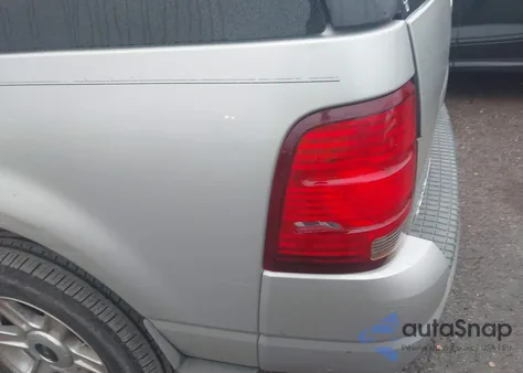 2004 Ford Explorer Nbx/Xlt z USA, uszkodzony, nr VIN 1FMZU73KX4ZA82267